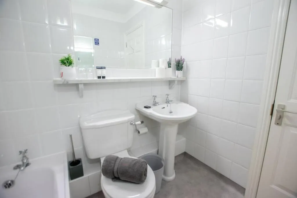 The Reek At The Harbour Mills By Shortstays Westport 0*,