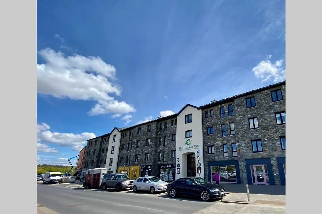 The Reek At The Harbour Mills By Shortstays Westport 0*,