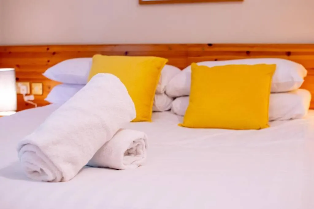 The Reek At The Harbour Mills By Shortstays Westport 0*,  Irland