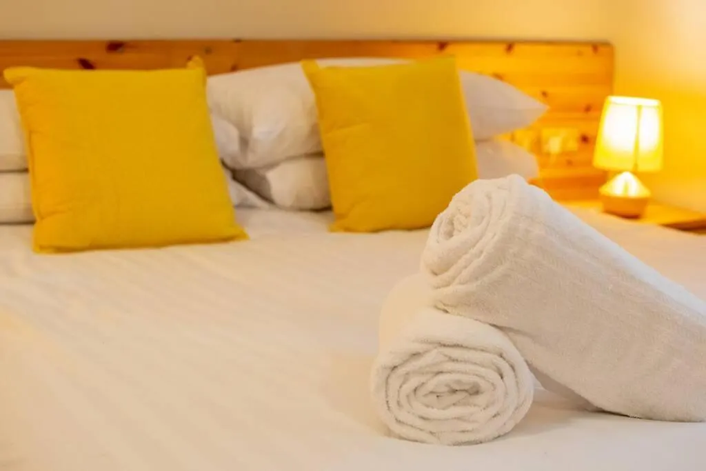 The Reek At The Harbour Mills By Shortstays Westport Apartment